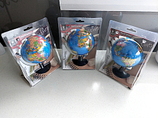 World globe pencil sharpeners x3 clearance line 10.6 cm H