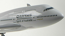 QANTAS LARGE MODEL PLANE BOEING JUMBO  JET 747400  1:160 AIRPLANE 48 cm SOLID