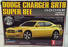 1:24 DODGE CHARGER SRT8 SUPER BEE Lindberg 73065