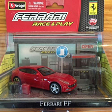 Bburago Race & Play  Ferrari FF  limited edition collectable, licenced product