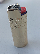 Bic Lighter case LIGHT GOLD daple case with  bic lighter turn your lighter into
