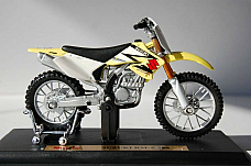 MAISTO  SUZUKI RM Z250 1/18 HIGHLY DETAILED MODEL