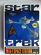 AMT STAR TREK K7 SPACE STATION MODEL KIT no.645 COLLECTORS EDITION